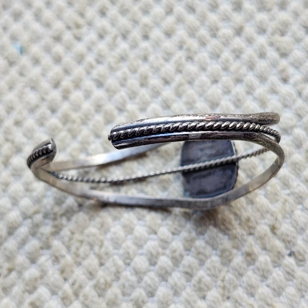 Vintage Navajo Oval Turquoise Green Stone Sterling Silver Cuff Twist Bracelet - Picture 9 of 9